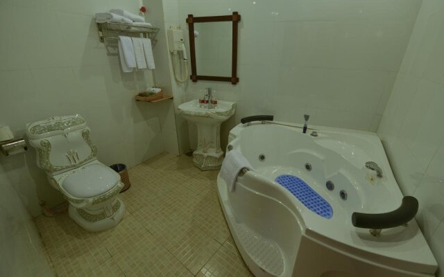 Chau Long Sapa Hotel 1