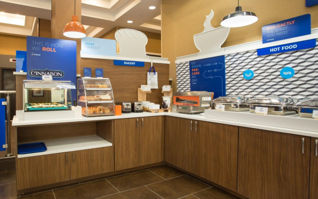 Holiday Inn Express Springfield Downtown by IHG