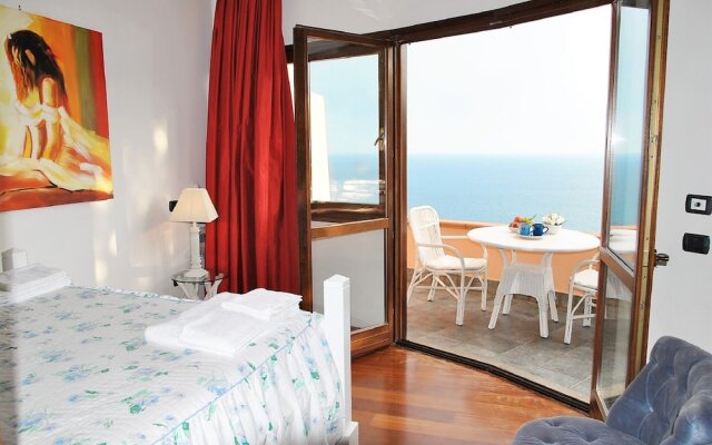 Romantic Cove Sea View Villa 7 km far From Sperlonga