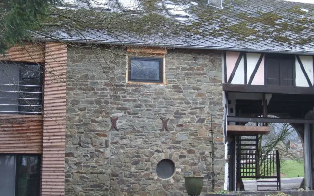 Mansion in Robertville Near Forest