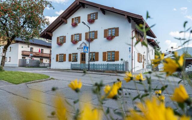 Ammergau Lodge