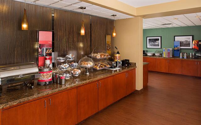 Hampton Inn Naples Central