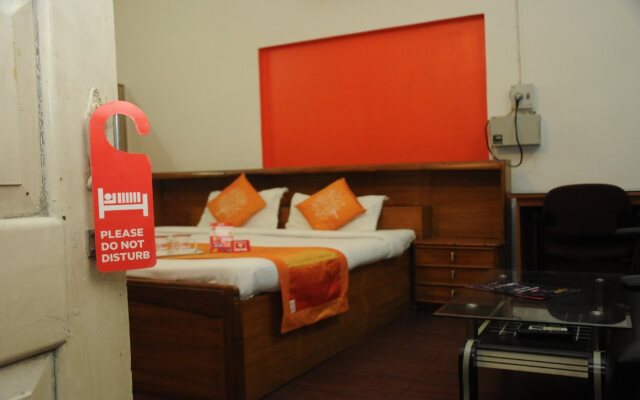 Baseraz by OYO Rooms