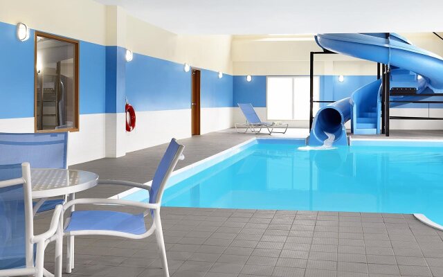 Four Points by Sheraton Saskatoon