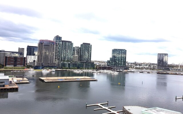 Docklands 1201p 2bed 1bath Water View