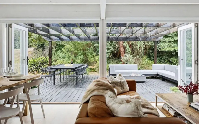 The Coast Country Cottage