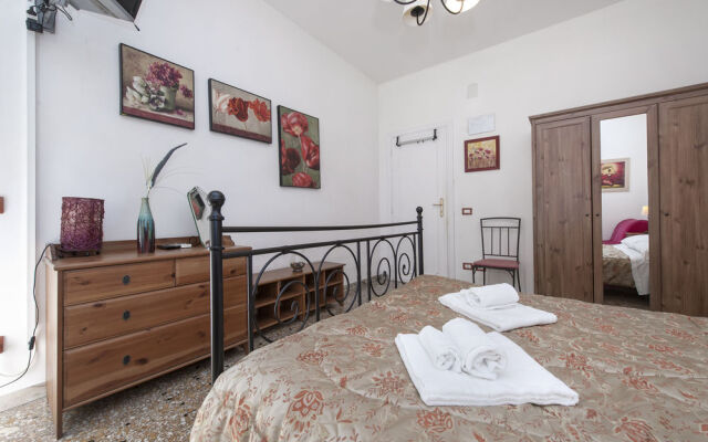 B&B a Home For Holiday