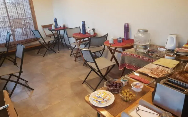 Hostal Vicuña