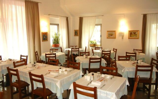 Albergo Miralaghi