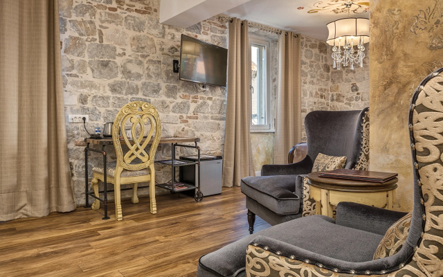 Plaza Marchi Old Town - MAG Quaint & Elegant Boutique Hotels