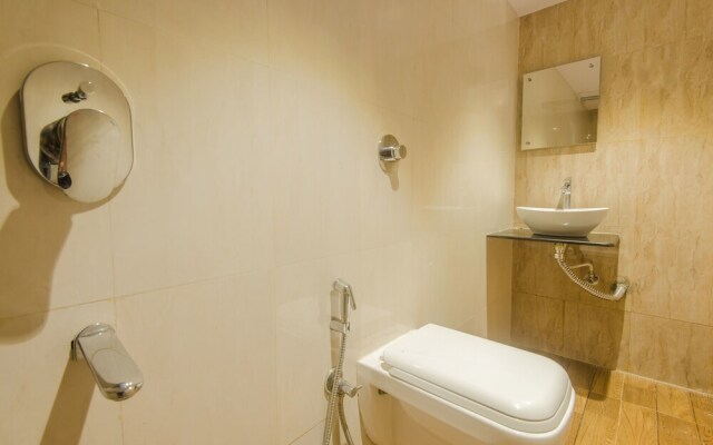 OYO 10019 Malad Residency