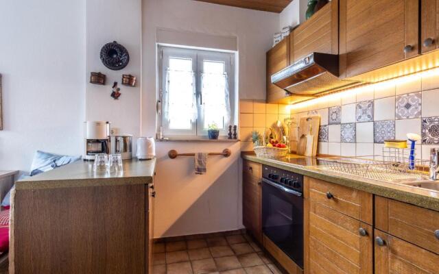 Ferienhaus Frieda - mit Balkon, Garten und Terrasse