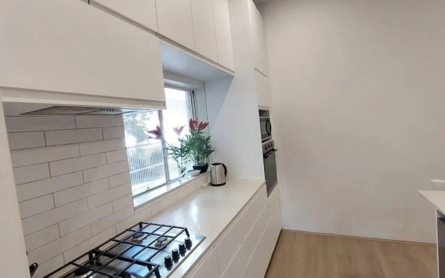 3br house, 5 min walk to beach with parking – Guest Rooms – Sydney