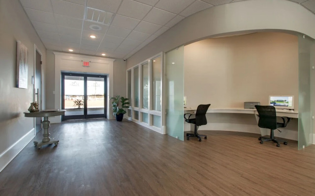 Islander Hotel & Resort