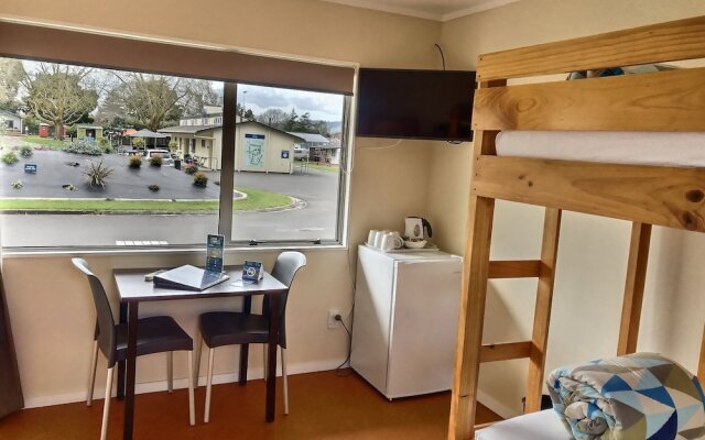 Cambridge TOP 10 Holiday Park - Campsite