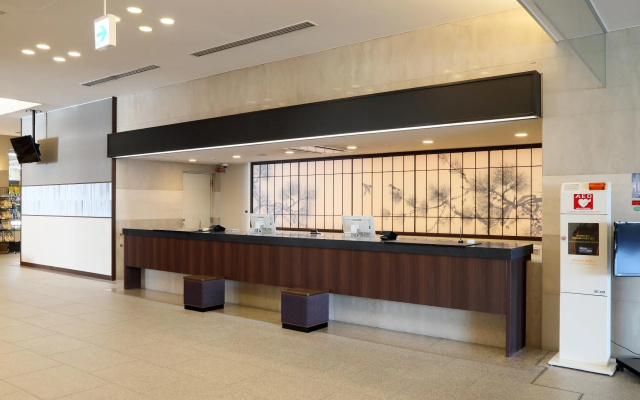 Hanazono Kaikan – Lobby – Kyoto