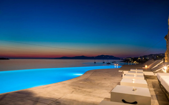 Mykonos Beach Hotel