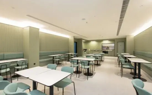 Hi Inn Hotel (Hangzhou Lin'an Qingshanhu)