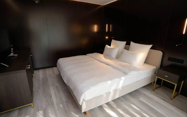 Отель Pioneer Resort