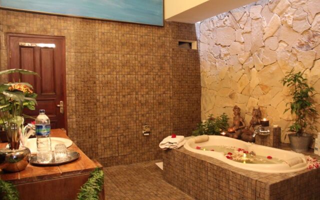 Alamanda Villa's Rooms & Adventure