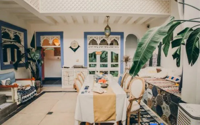 Yi Jing Qian Xun Homestay