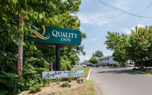 Quality Inn Solomons - Beacon Marina