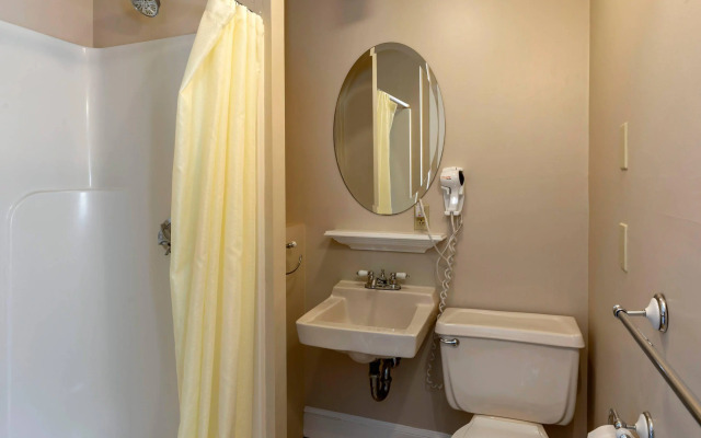 Essex Street Inn & Suites, an Ascend Collection Hotel