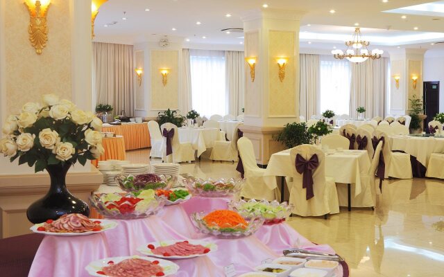 Ha Long DC Hotel