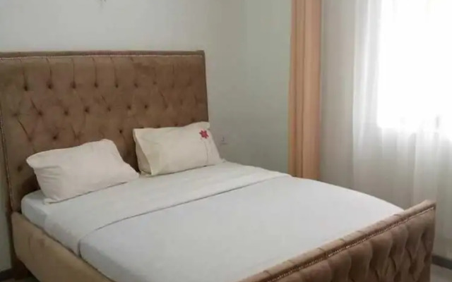 Stay.Plus Sandalwood Apartment Kilimani