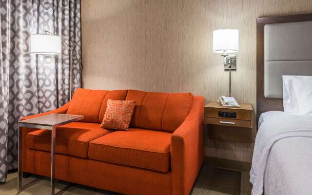 Hampton Inn Buffalo-Airport / Galleria Mall