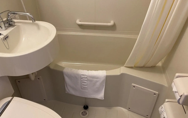 Toyoko Inn Meitetsu Chiryu Ekimae