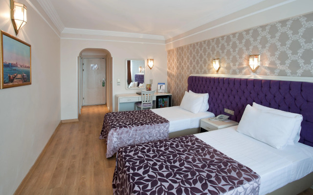 Grand Anka Hotel