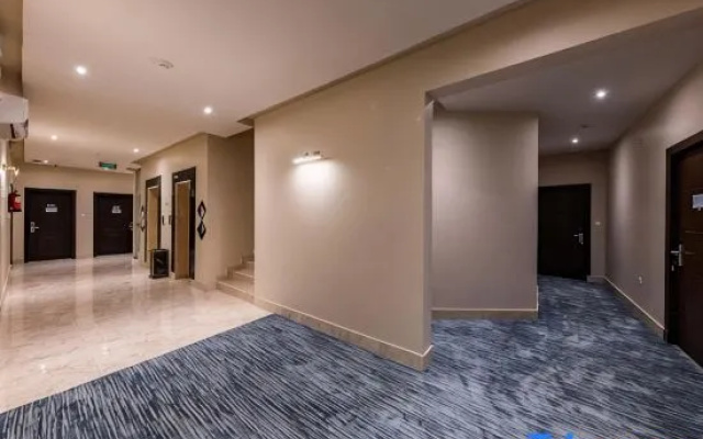 Towlan Services Apartment Qurtaba 2