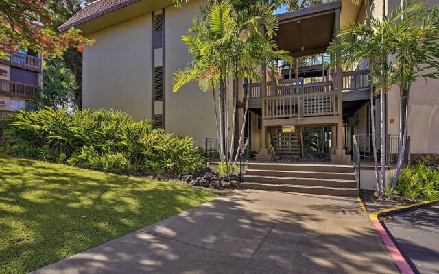 Kona Condo w/ View, Walk to Beach & Restaurants