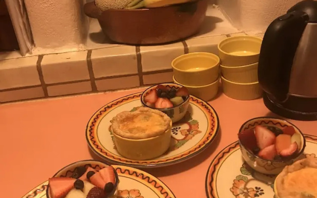 Old Taos Guesthouse Inn