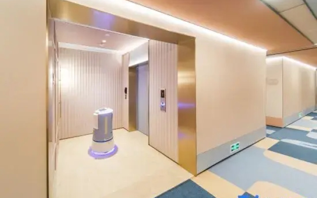 HanTing Hotel (Wuhan Hankou Railway Station North Square)