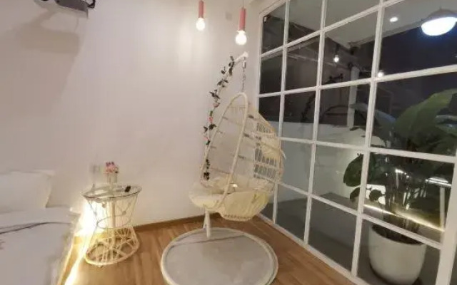 Manshine Homestay (Yanqian Baohuan Avenue)