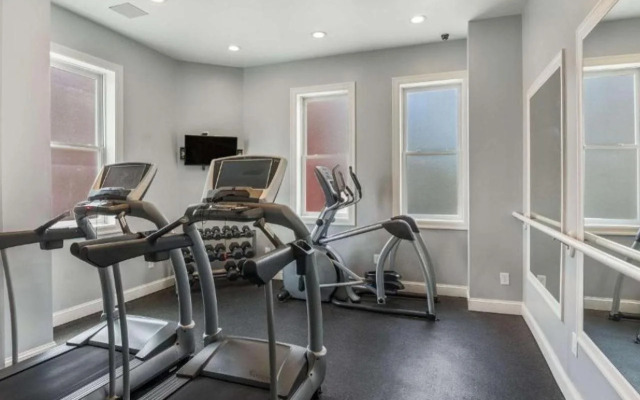 The Gin Hotel, an Ascend Collection Hotel