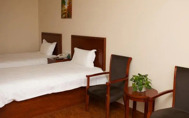 GreenTree Inn Hefei Qianshan Rd Business Hotel