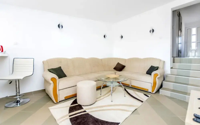 Apartments Lidija