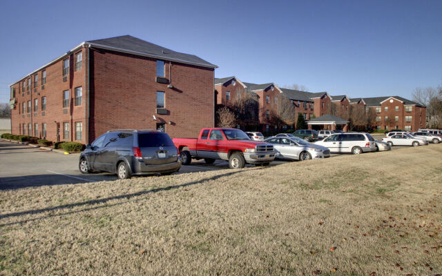 InTown Suites Extended Stay Nashville TN Madison