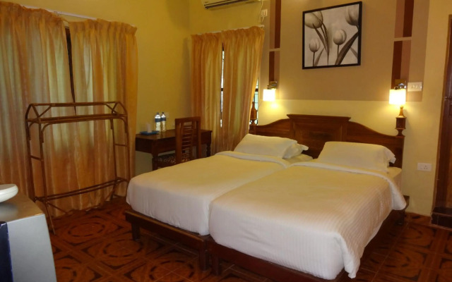 Deshadan Cliff and Beach Resort