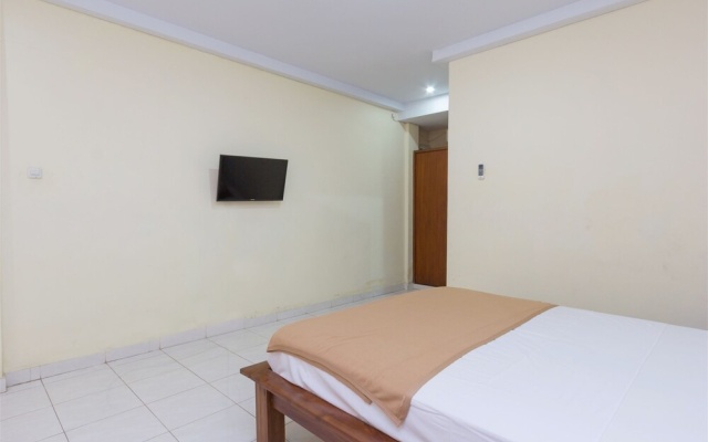 RedDoorz @ Petitenget Street – Guest Rooms – Kerobokan Kelod