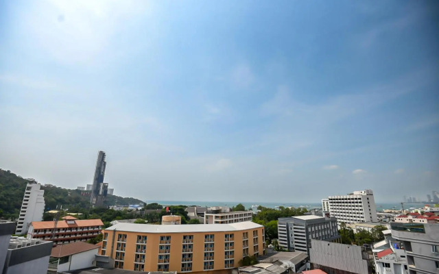 Pattaya Hiso Hotel