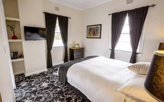 The Commercial Boutique Hotel