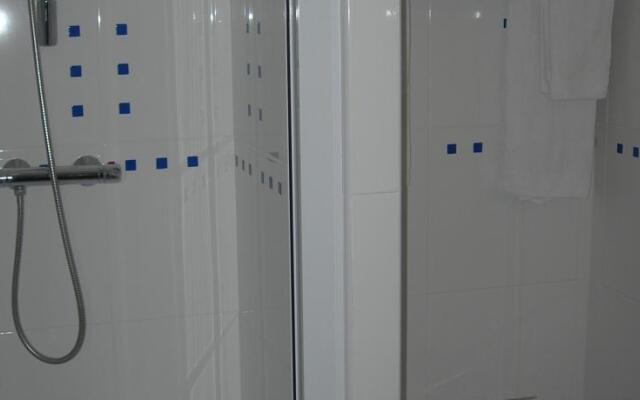 Hotel les Acanthes