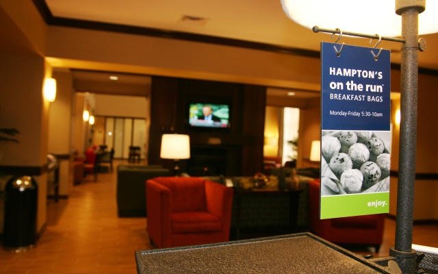 Hampton Inn & Suites Folsom