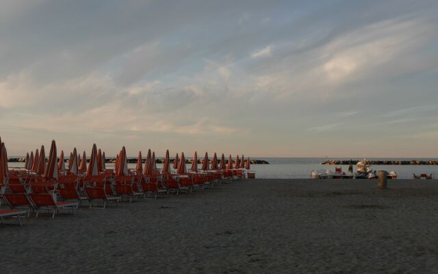 COLORADO Hotel snc by Prandolini Floria & C