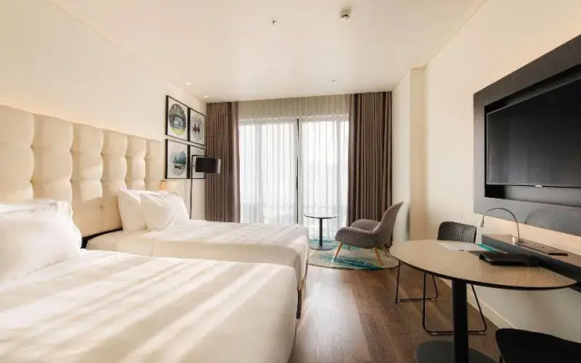 Hotel Sol Halong Trademark Collection by Wyndham