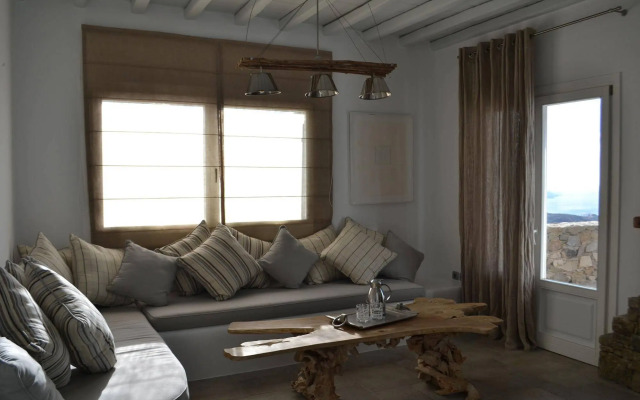 Mykonos Crystal Resort